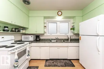 Interior photo 1 of 11544 71 ST NW