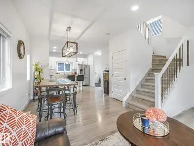 Interior photo 1 of 3807 WEIDLE CR SW