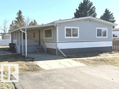 67 Ridgeway Drive NW, Edmonton - $125,900