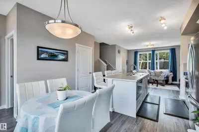 Interior photo 2 of 2565 COUGHLAN RD SW