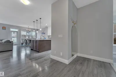 Interior photo 4 of 29 SUNLAND WY