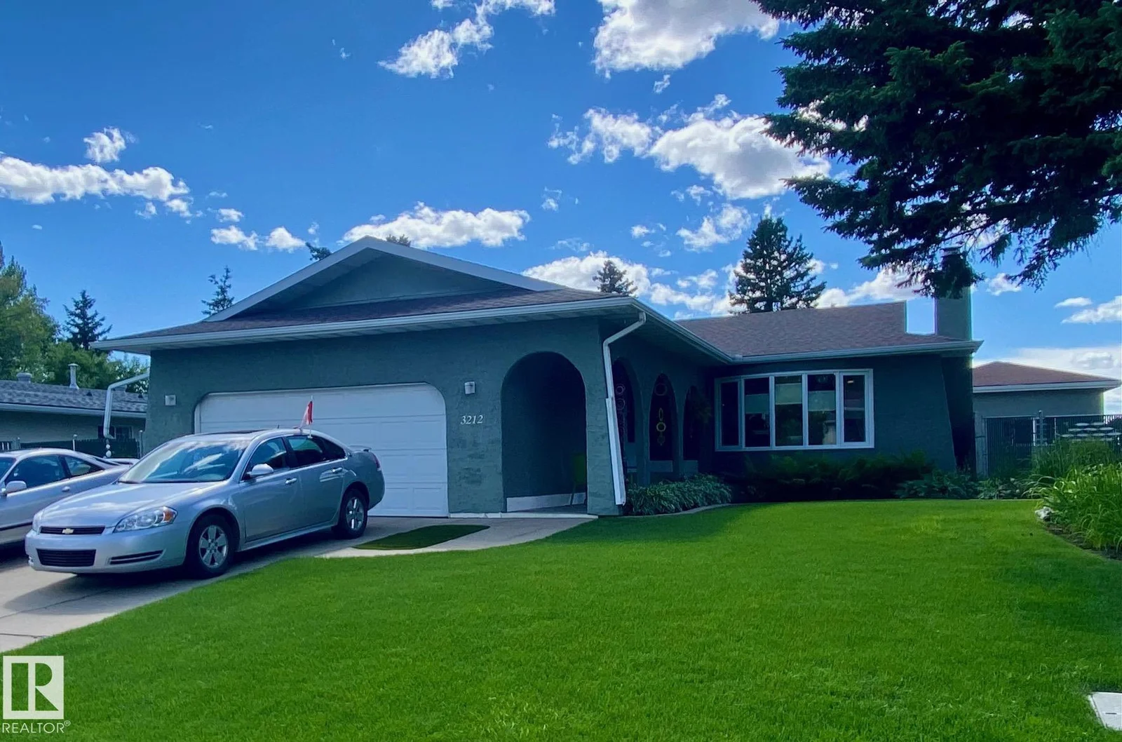 3212 73 ST NW, Edmonton - 4 bedroom Detached Single Family for sale