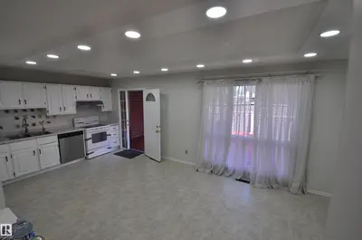Interior photo 2 of 617 MILLBOURNE RD E NW