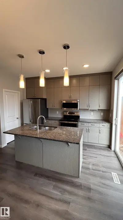 Interior photo 3 of 4335 COOKE LN SW