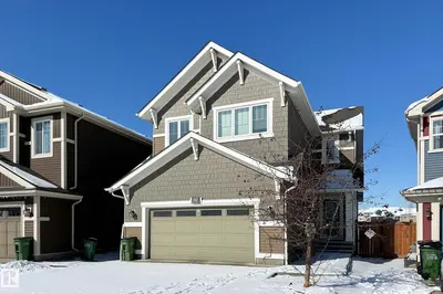 Interior photo 2 of 4343 CRABAPPLE CR SW