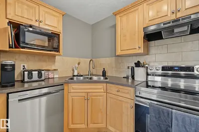 Interior photo 2 of #202 11935 106St NW