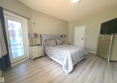 Interior photo 4 of #104 4312 139 AV NW