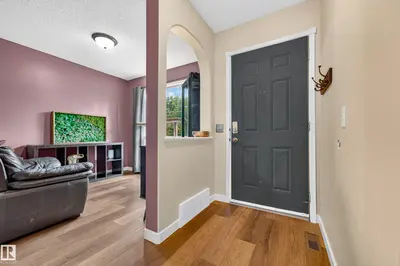 Interior photo 1 of 14 BIRCHGLEN CR