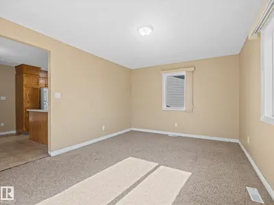 Interior photo 2 of 4174 28 AV NW