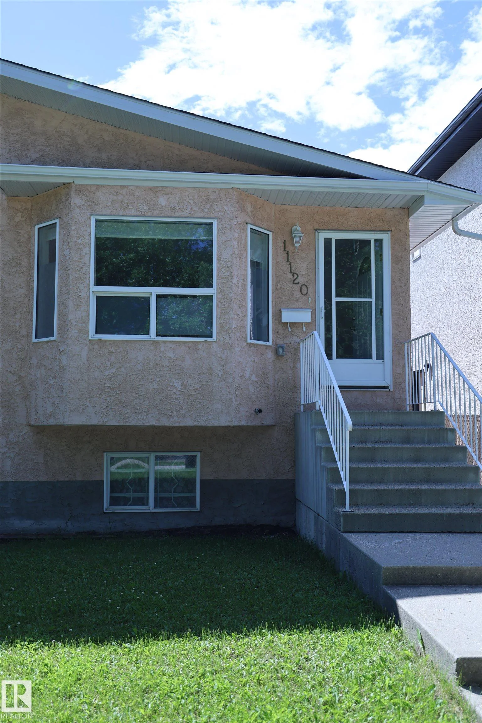 11120 132 ST NW, Edmonton - 1 bedroom Duplex for sale