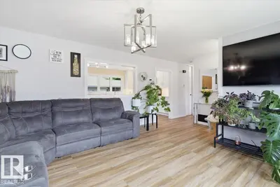 Interior photo 3 of 5103 48 AV