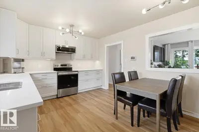 Interior photo 1 of 5103 48 AV