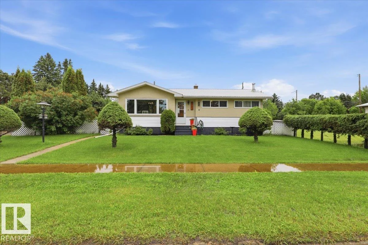 5103 48 AV, Thorsby - 4 bedroom Detached Single Family for sale