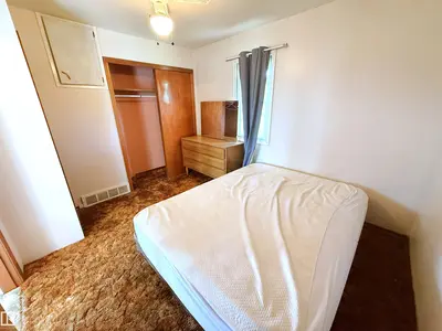 Interior photo 4 of 4712 54 AV