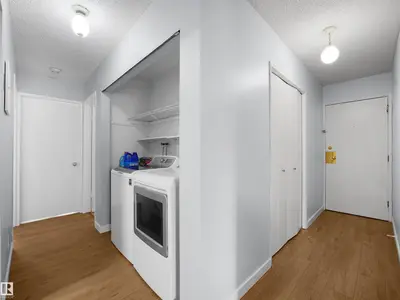 Interior photo 4 of #4 3851 76 ST NW NW
