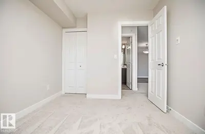 Interior photo 4 of #207 11511 27 AV NW