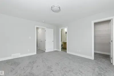 Interior photo 2 of 5060,5062,5064 CHAPPELLE RD SW