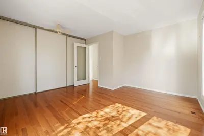 Interior photo 4 of #31 11111 26 AV NW