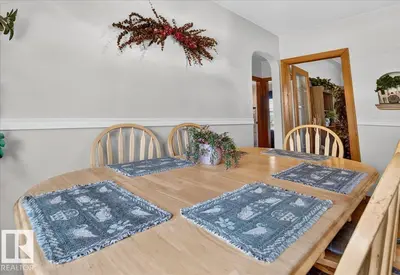 Interior photo 4 of 57414 Rge Rd 222