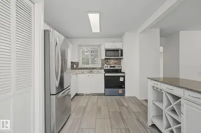 Interior photo 2 of 13849 114 ST NW