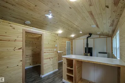 Interior photo 1 of 413 59201 Range Road 95