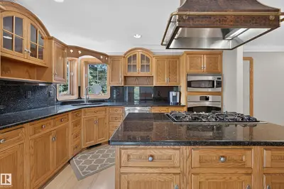 Interior photo 2 of 6203 143 ST NW