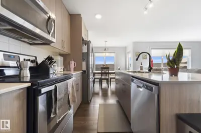 Interior photo 4 of 17308 49 ST NW