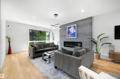 Interior photo 2 of 7814 142 ST NW