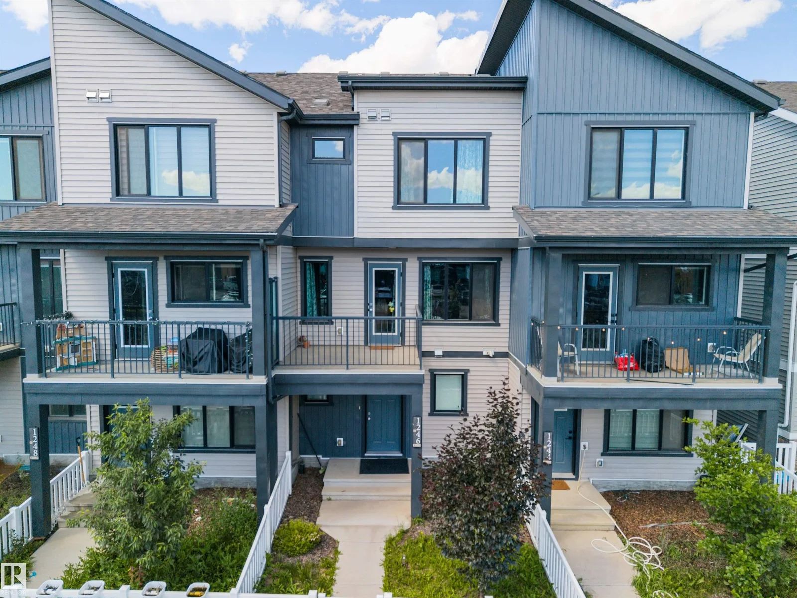 1246 ASTER BV NW, Edmonton - 3 bedroom Residential Attached for sale
