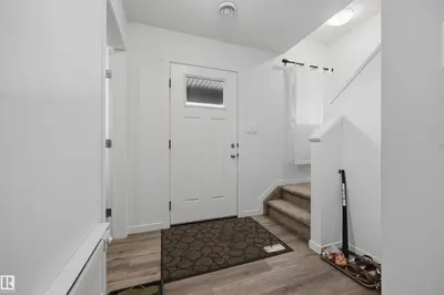 Interior photo 1 of 1246 ASTER BV NW