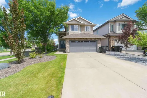 3 Claire CL, Sherwood Park - $582,500