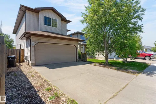 988 REGENCY DR, Sherwood Park - $529,900