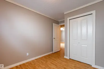 Interior photo 4 of 3 GLENFOREST CR