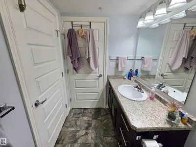 Interior photo 3 of 205 4614A Lakeshore DR
