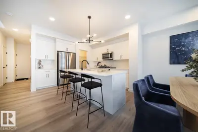 Interior photo 1 of 5601 69 ST