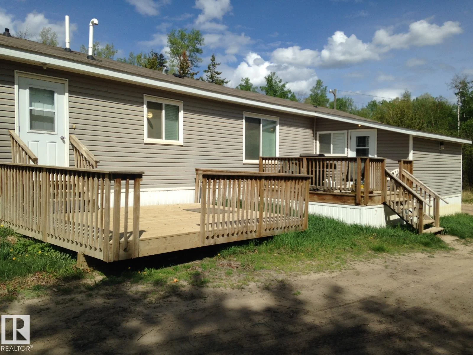 174 Pine LN, Conklin - 4 bedroom Detached Single Family for sale