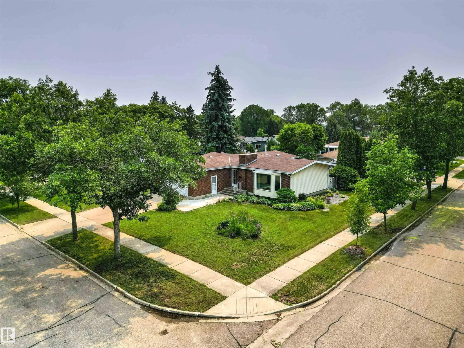, Fort Saskatchewan - 5 bedroom Detached Single Family for sale