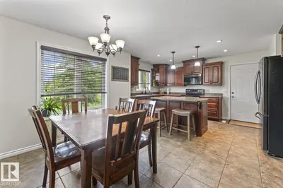 Interior photo 4 of 62031 RGE RD 455