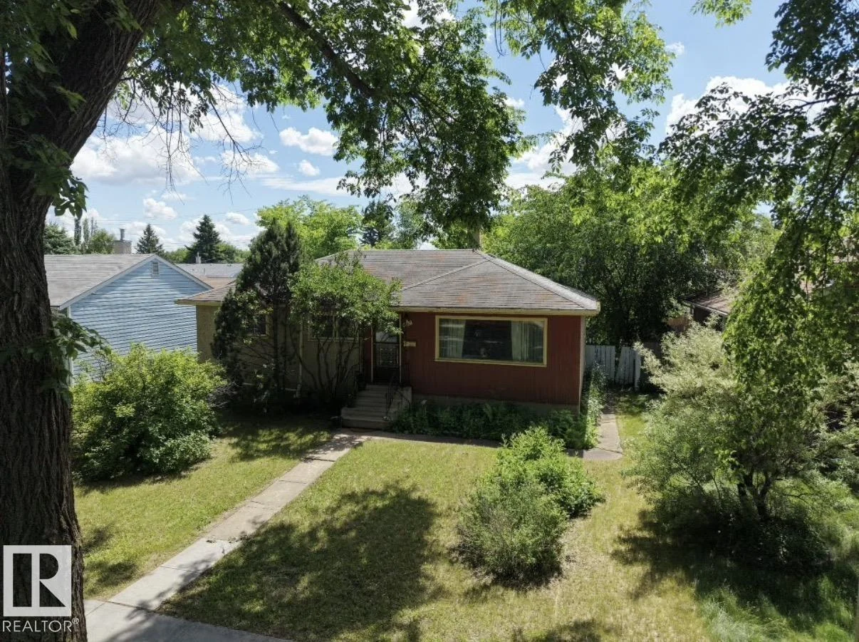 8719 67 AV NW, Edmonton - 3 bedroom Detached Single Family for sale
