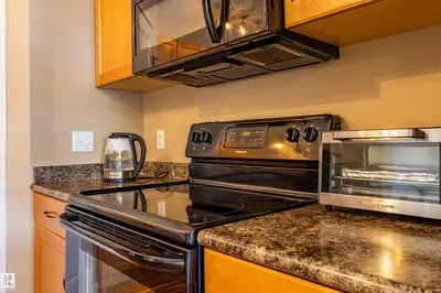 Interior photo 3 of #13 1816 RUTHERFORD RD SW