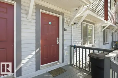 Interior photo 1 of #30 1404 HERMITAGE RD NW