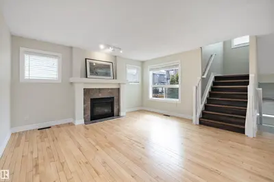 Interior photo 3 of 178 WOODBEND WY