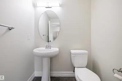Interior photo 2 of 178 WOODBEND WY