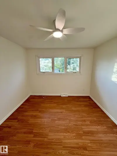 Interior photo 4 of 10220 107 ST