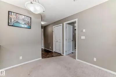 Interior photo 3 of #121 111 WATT CM SW