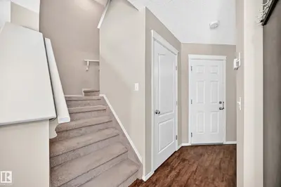 Interior photo 4 of 1806 RUTHERFORD RD SW
