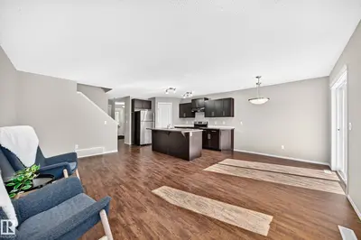 Interior photo 2 of 1806 RUTHERFORD RD SW