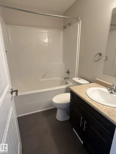 Interior photo 2 of 8305 Ellis CR NW NW