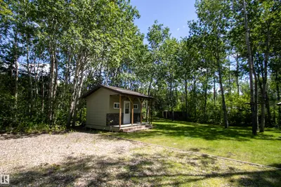 Interior photo 2 of 170 59536 RNG RD 132A