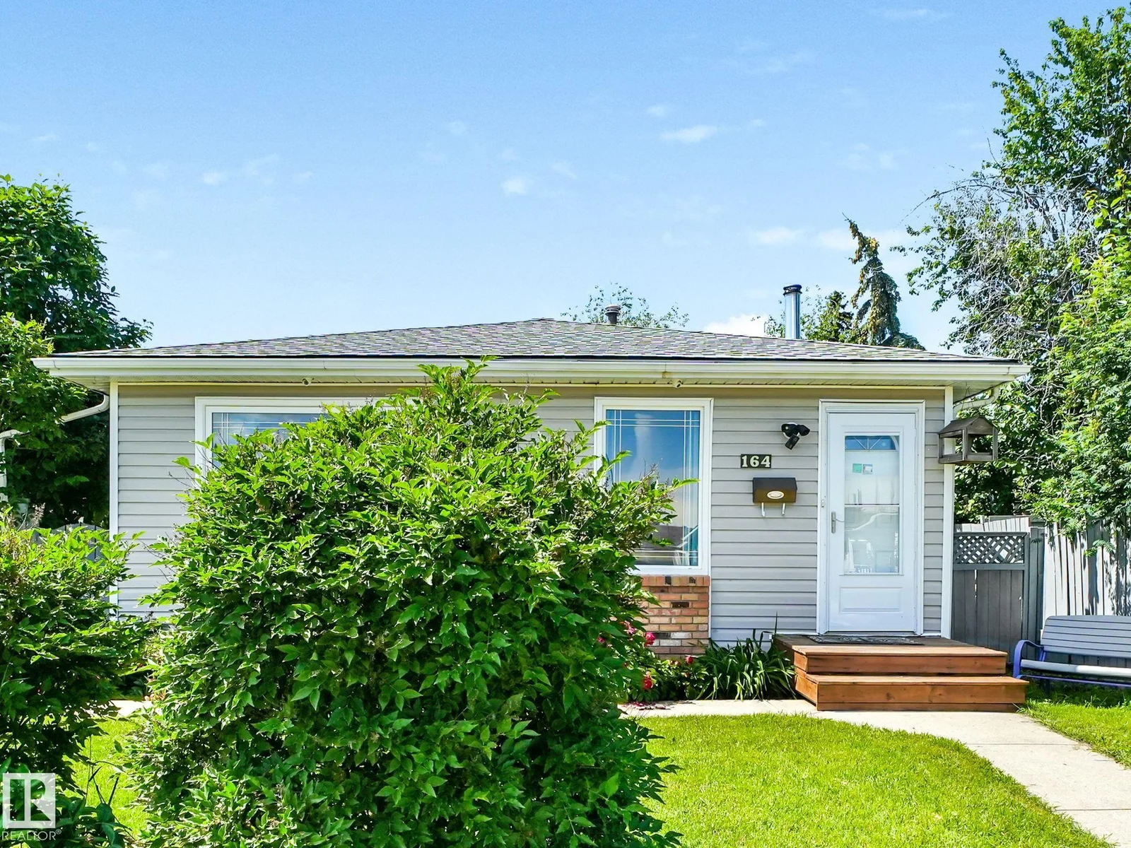 164 WARWICK RD NW, Edmonton - 3 bedroom Detached Single Family for sale